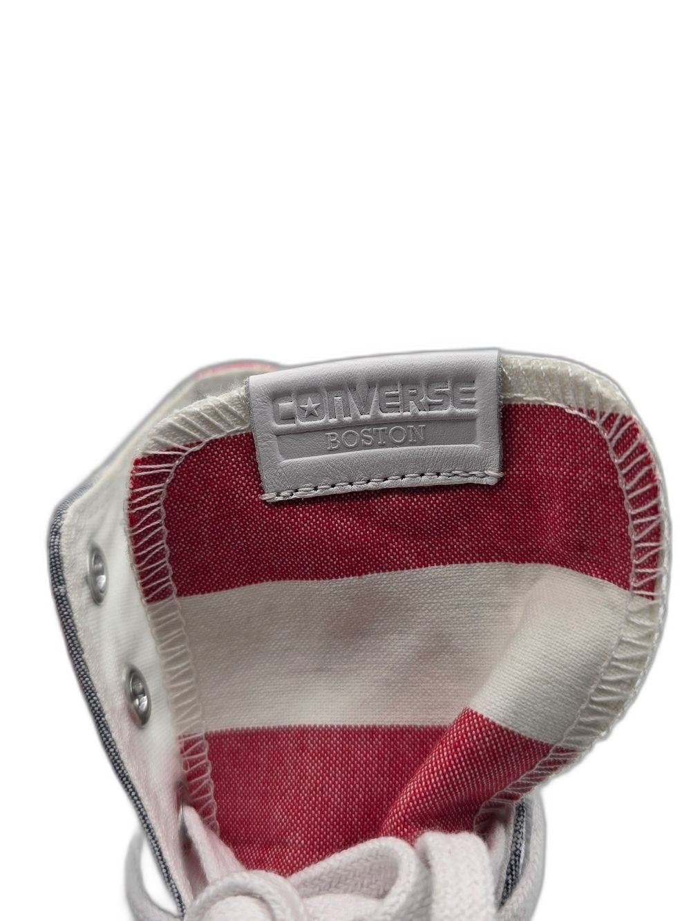 Converse Women 7 Men 5 High Top Sneakers in Red, White & Gray Stars And Stripes - Picture 7 of 8